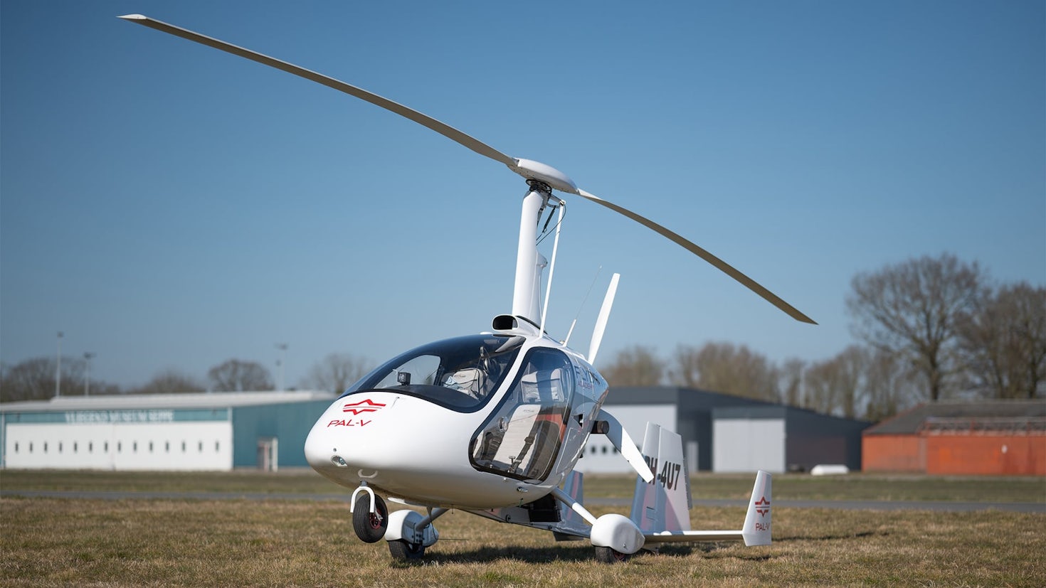 PAL V Liberty flying car Fly Drive Academy